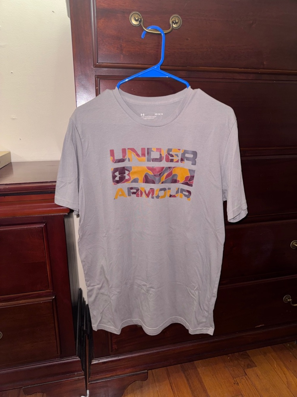 Under Armour Light Gray Tee with Multicolor Camo Logo